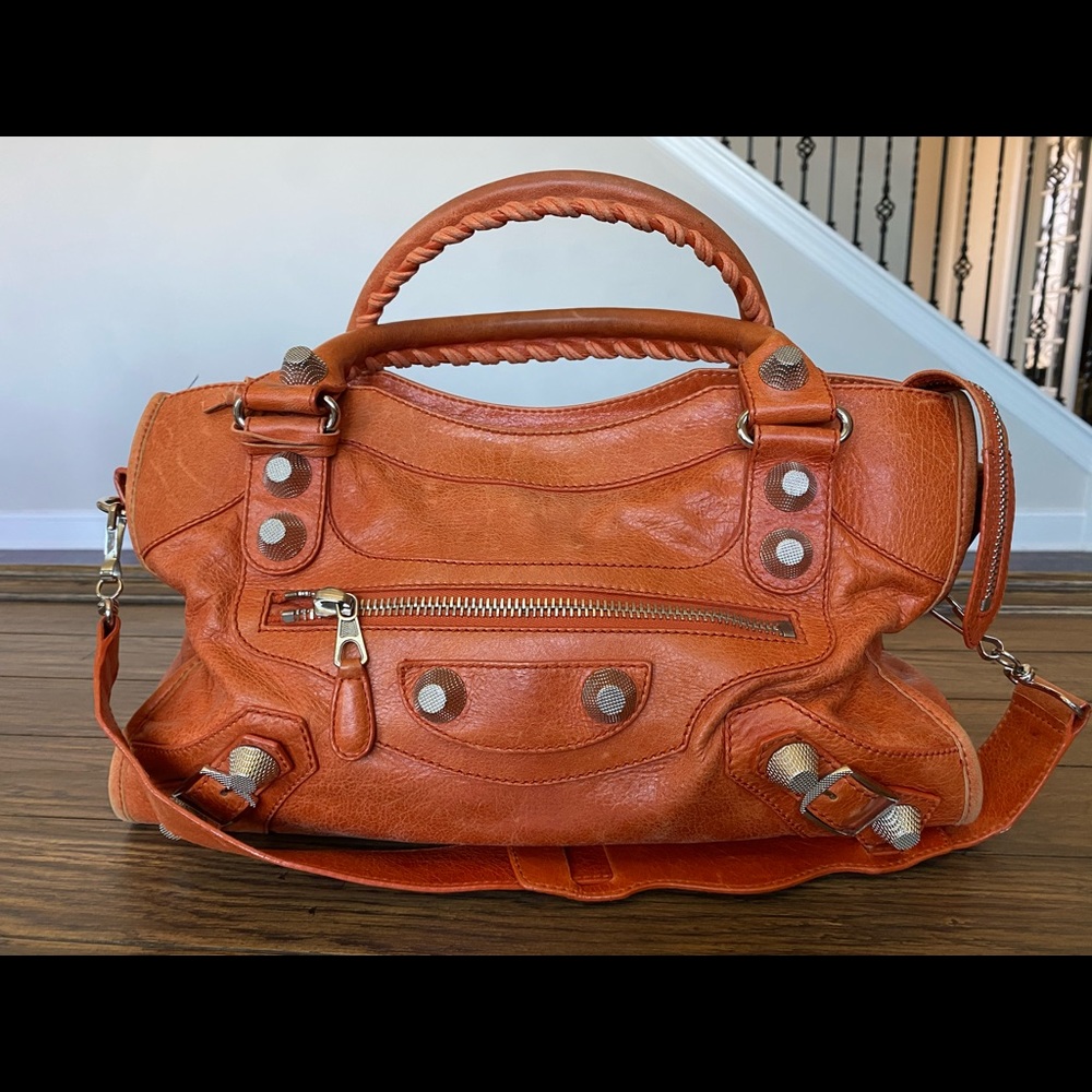 Balenciaga Giant